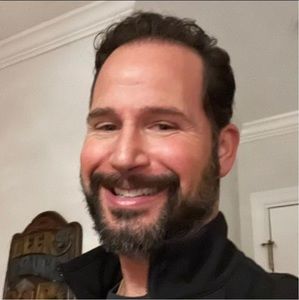 Meet your Posher, Eric